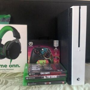 One S Console Bundle - White